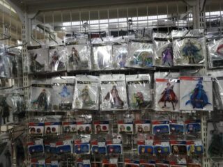 【FEH】ヒーローズのアクリルスタンドって買ったことありますか？？